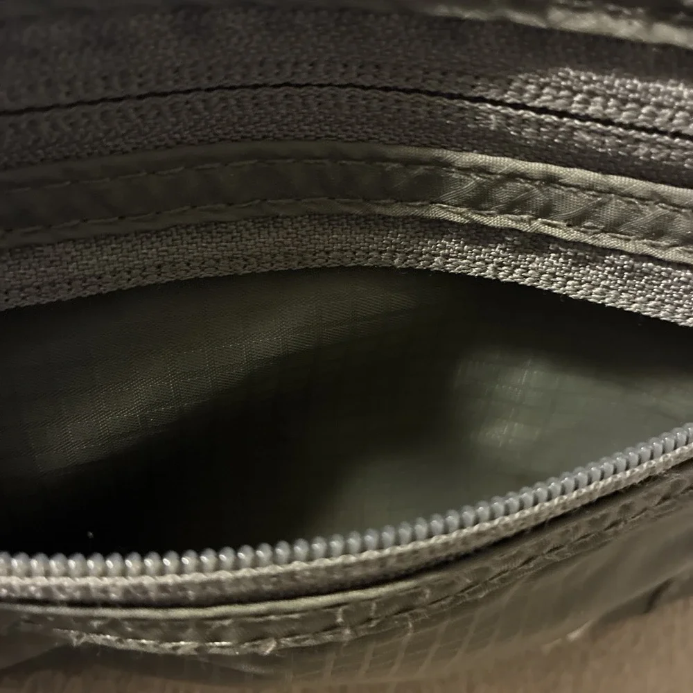 Lanney Money Belt for Travel Unisex Slim Hidden Travel Wallet RFID Blocking NWOT